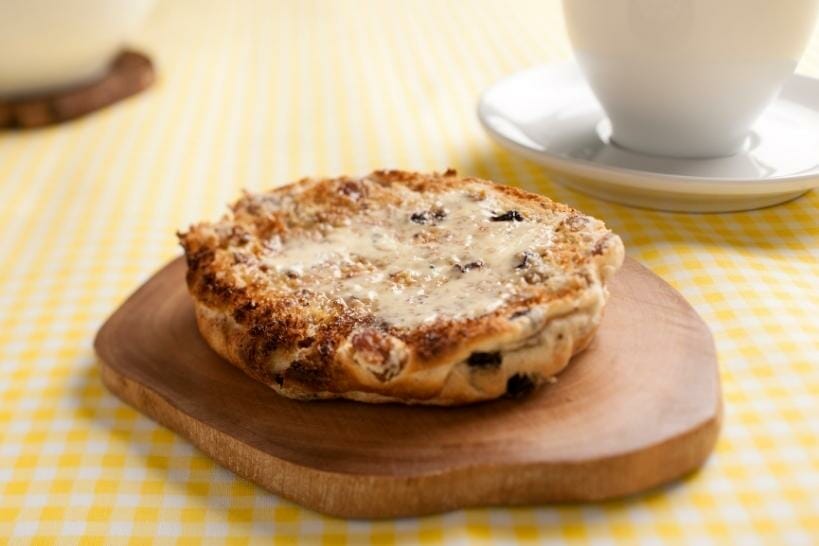 How Many Syns In A Toasted Teacake? Find Out Here!